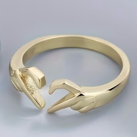 Jewelry - Elegant Gold LOVE Adjustable Rings. Heart Adjustable Ring.